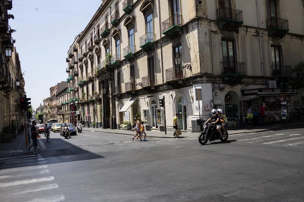Apartment Duca Di Sarro Le Suites Catania